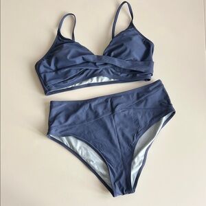 CUPSHE Women's Bikini Sets Two Piece Swimsuit High Waisted V Neck Twist Front